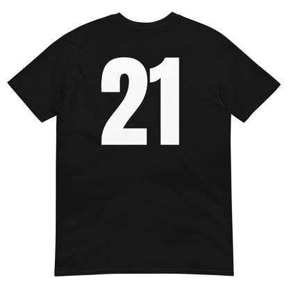 Numero 21 selässä t-paita