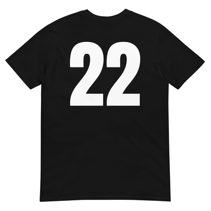 Numero 22 selässä t-paita