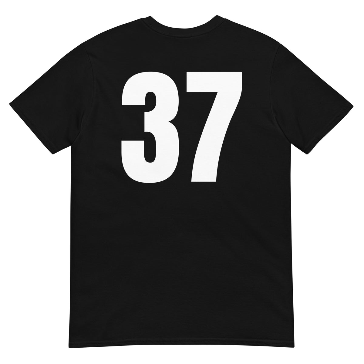 Numero 37 selässä t-paita