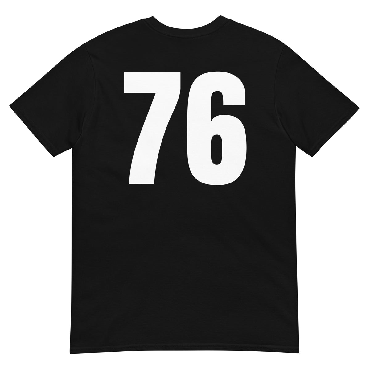 Numero 76 selässä t-paita