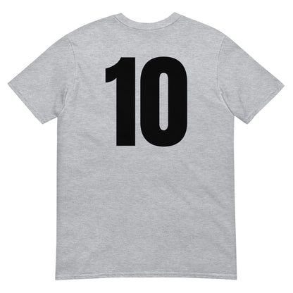 Numero 10 selässä t-paita