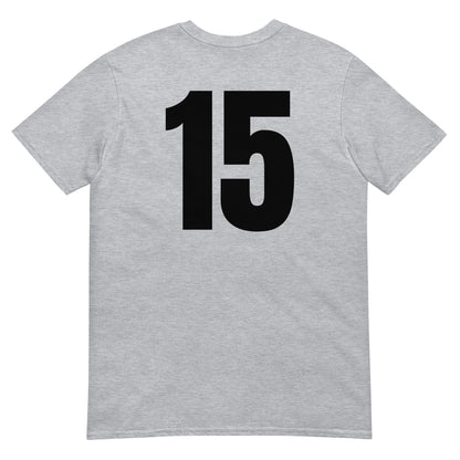 Numero 15 selässä t-paita