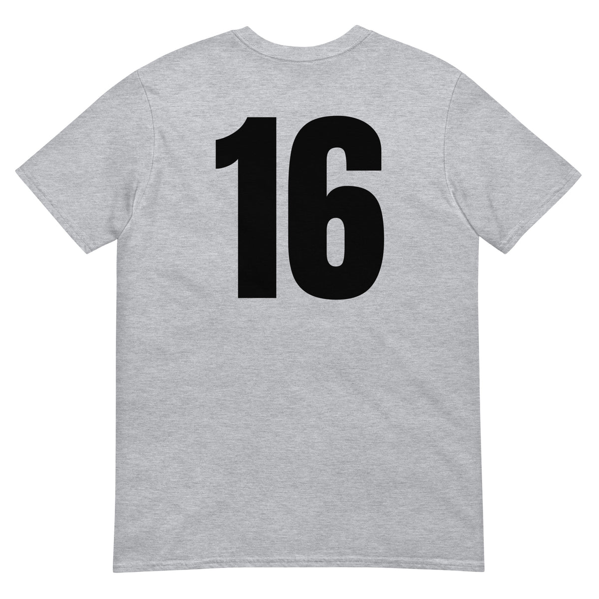 Numero 16 selässä t-paita