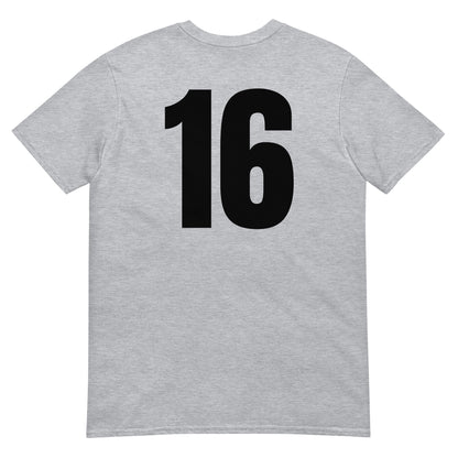Numero 16 selässä t-paita