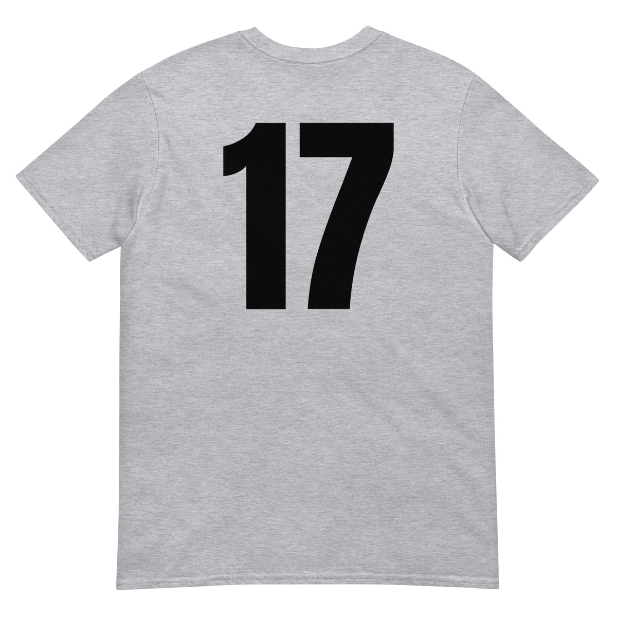 Numero 17 selässä t-paita