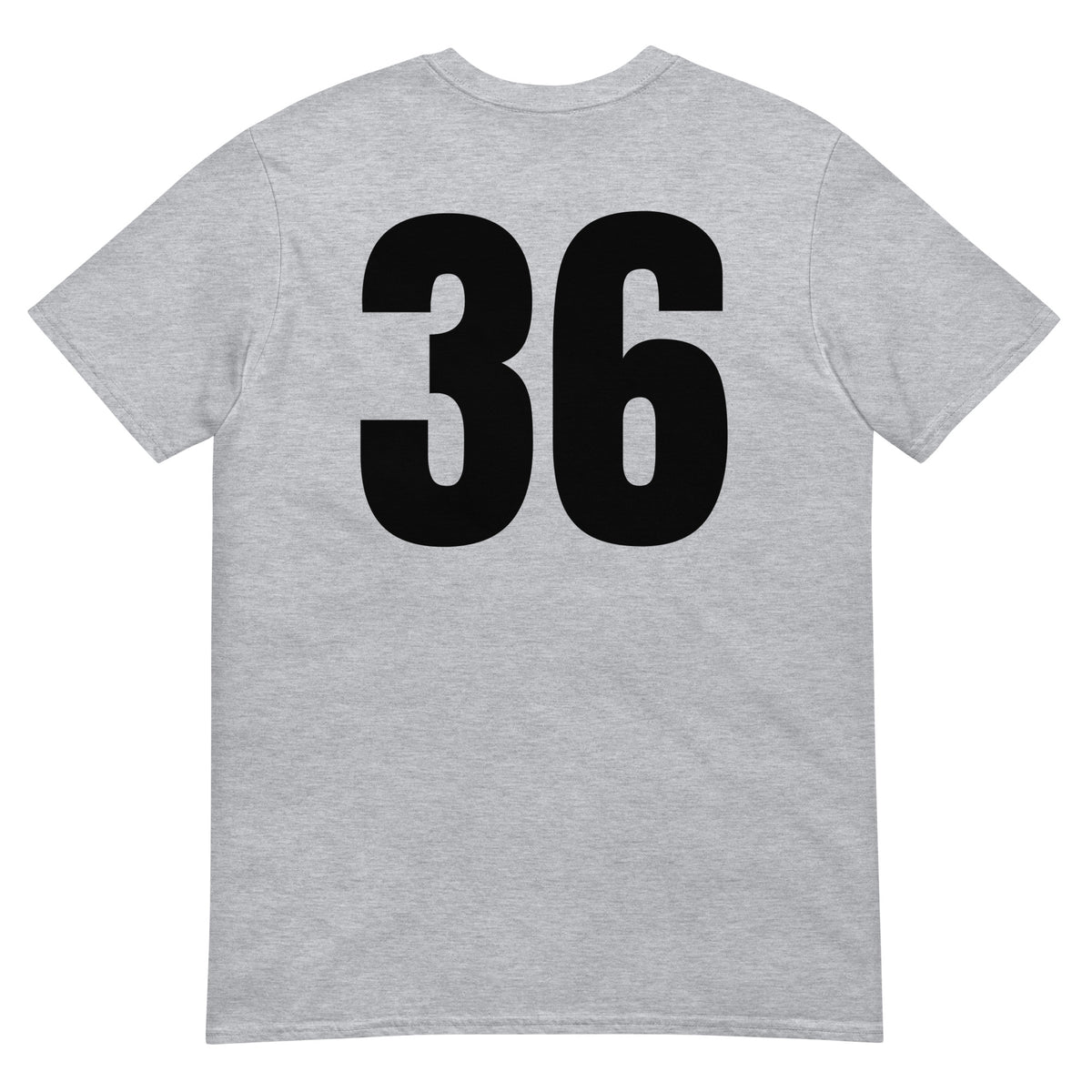 Numero 36 selässä t-paita