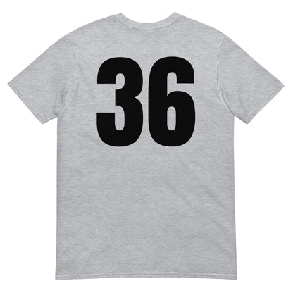 Numero 36 selässä t-paita