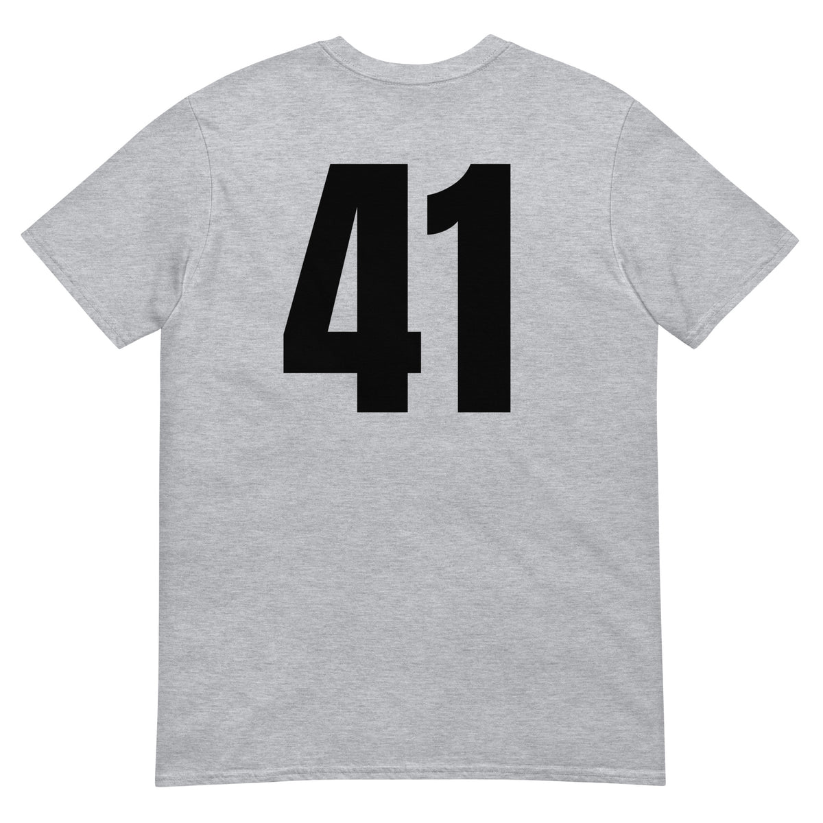 Numero 41 selässä t-paita