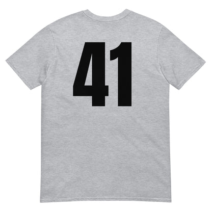 Numero 41 selässä t-paita