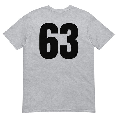 Numero 63 selässä t-paita