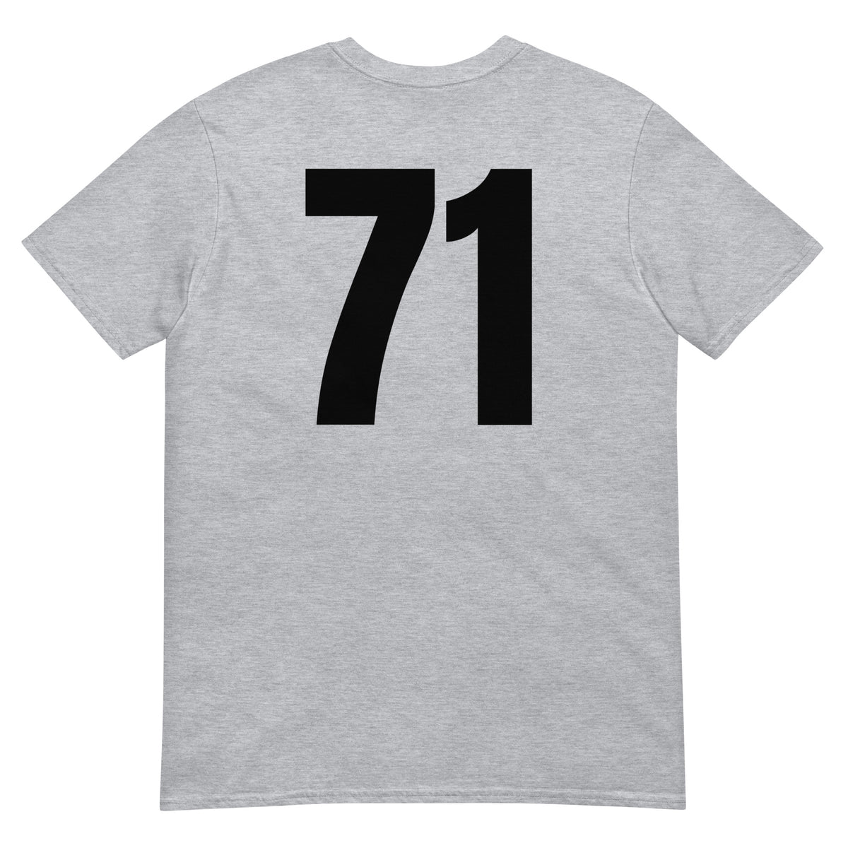 Numero 71 selässä t-paita