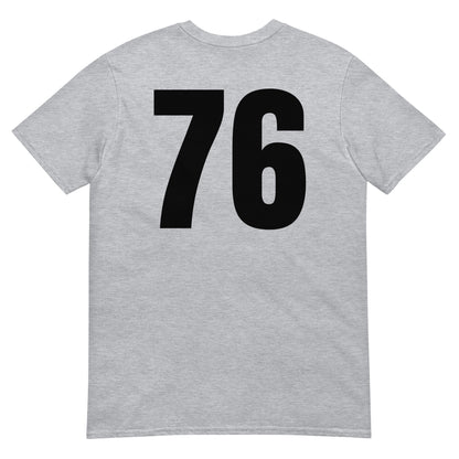 Numero 76 selässä t-paita