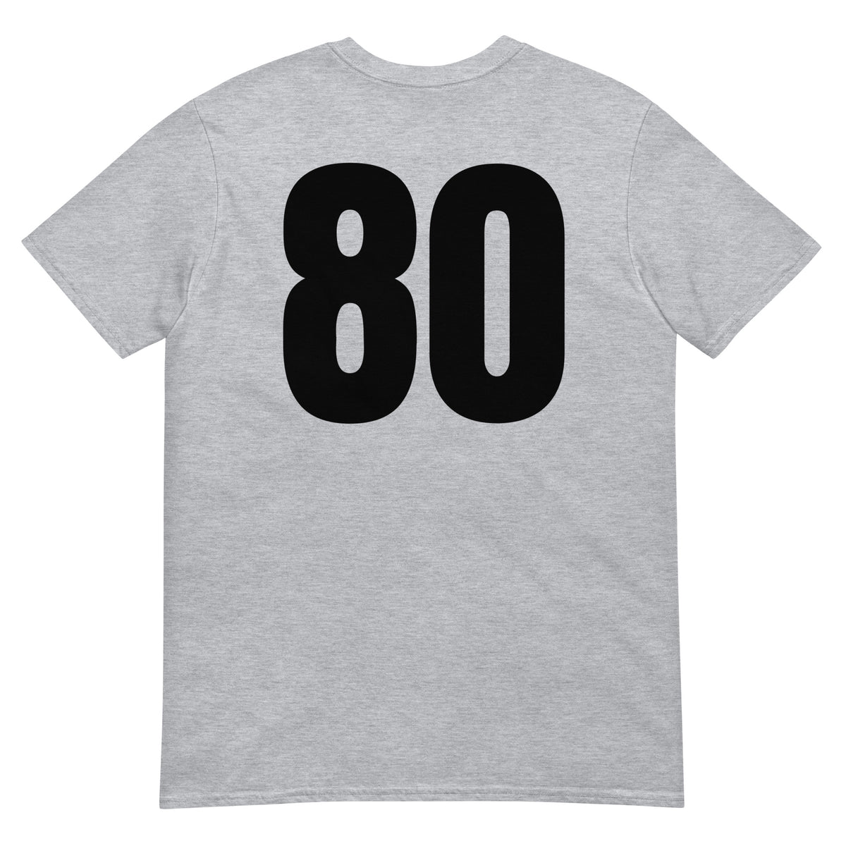 Numero 80 selässä t-paita