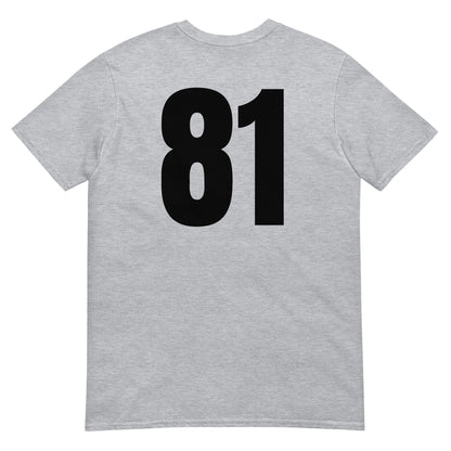 Numero 81 selässä t-paita