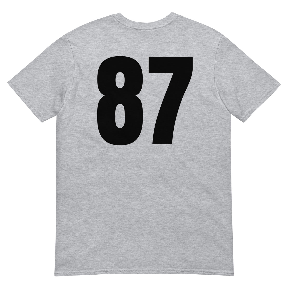Numero 87 selässä t-paita