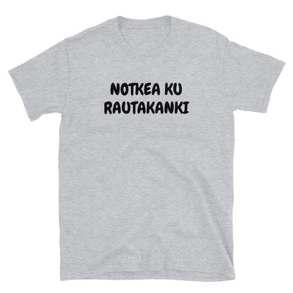 Notkea ku rautakanki t-paita