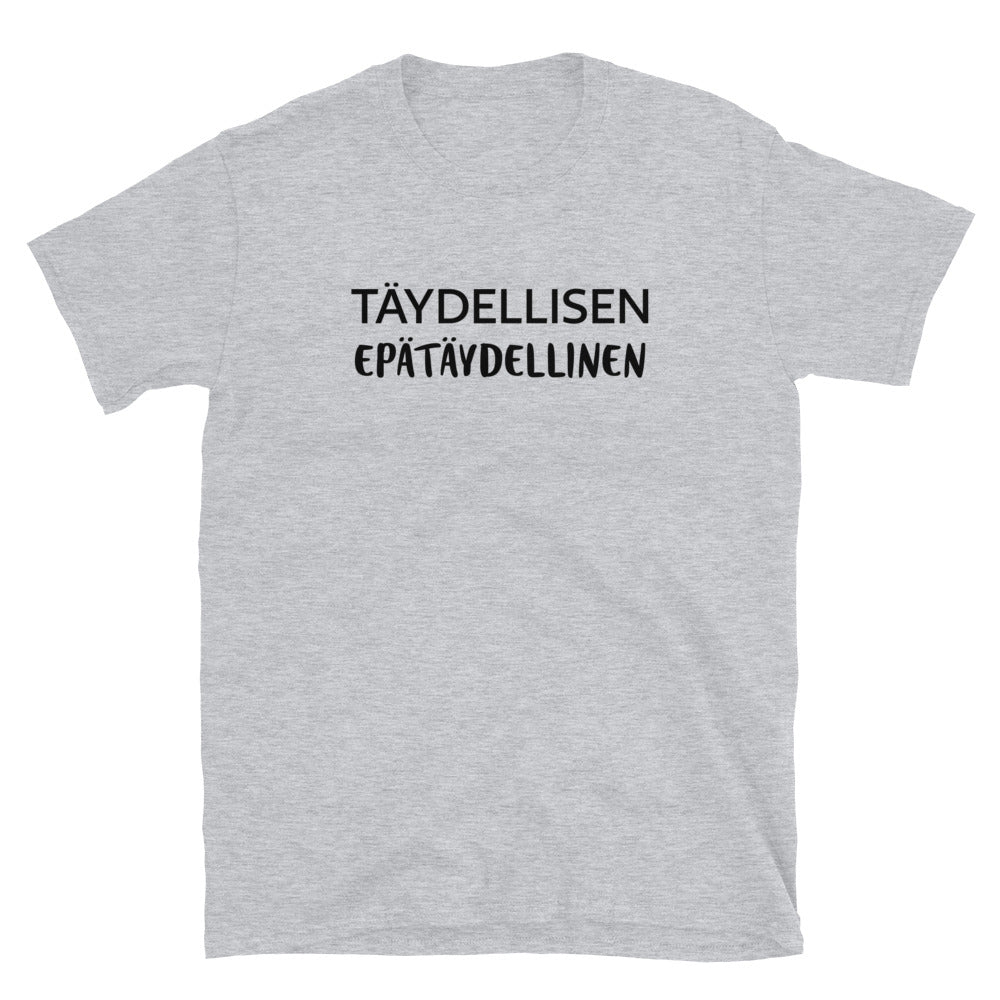 Täydellisen epätäydellinen t-paita