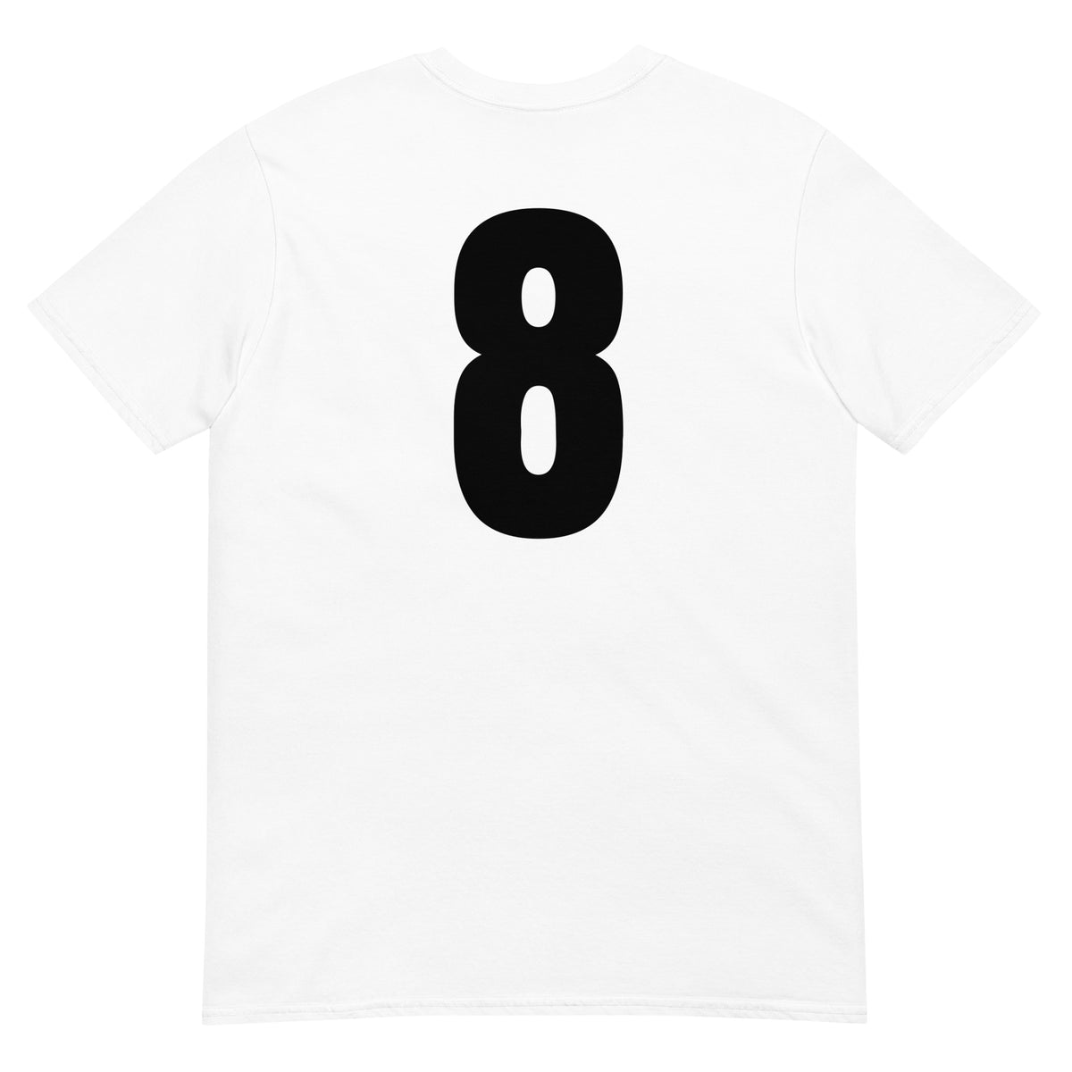 Numero 8 selässä t-paita