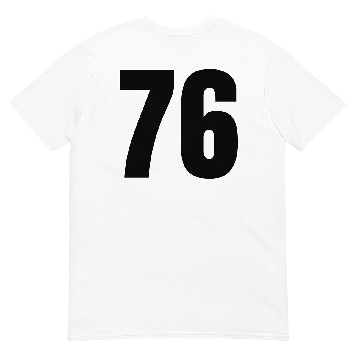 Numero 76 selässä t-paita