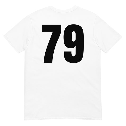 Numero 79 selässä t-paita