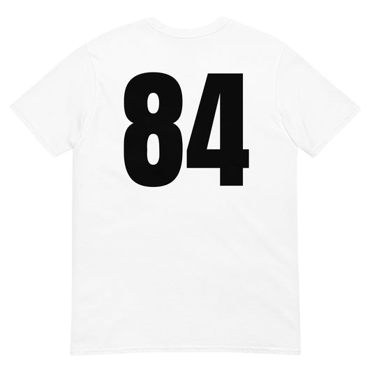 Numero 84 selässä t-paita