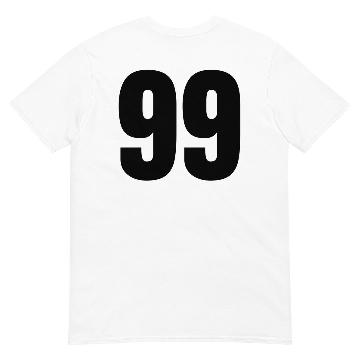 Numero 99 selässä t-paita