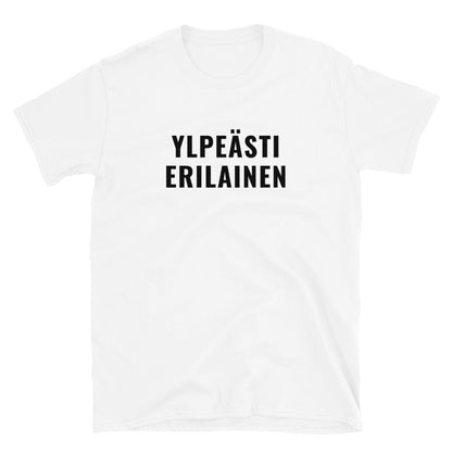 Ylpeästi erilainen t-paita